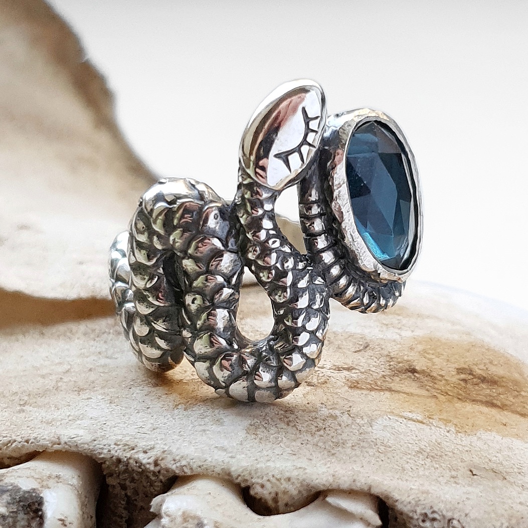 EMBRACE – silver snake ring with your gem of choice – Belly Of The Snake