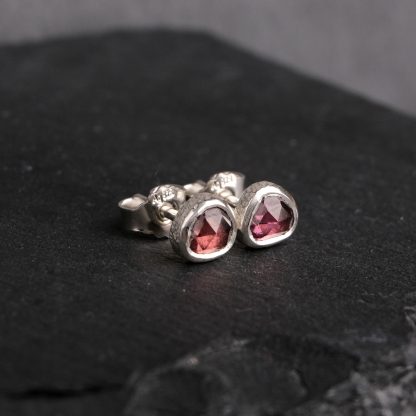 Zircon stud earrings II - Image 2